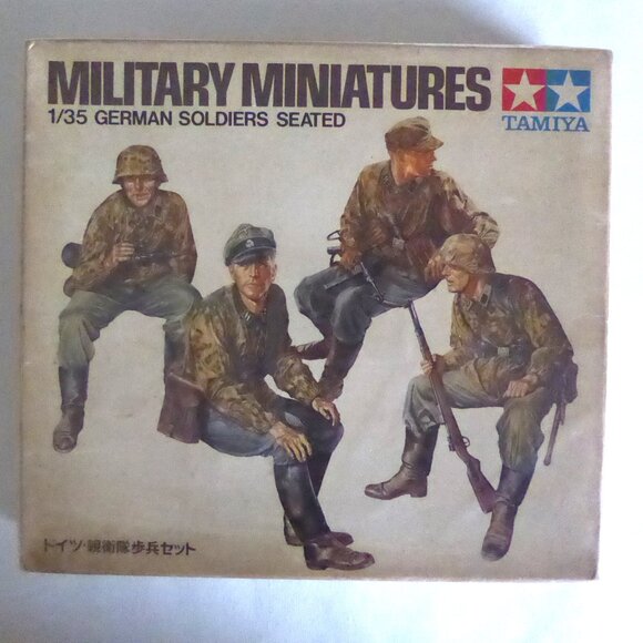 TAMIYA JAPAN WWII GERMAN 20mm FLAKVIERLING & MOTORCYCLE MODEL & FIGURE SET LOT - Picture 11 of 12